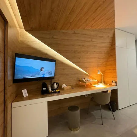 Space Tower 4*