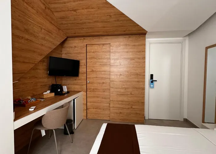 Bed & Breakfast Space Tower Neapol