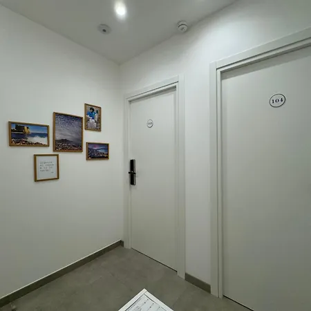 Bed & Breakfast Space Tower *