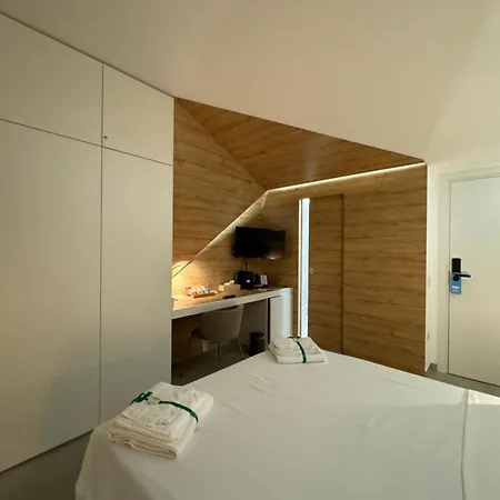 Bed & Breakfast Space Tower *