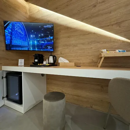 Bed & Breakfast Space Tower