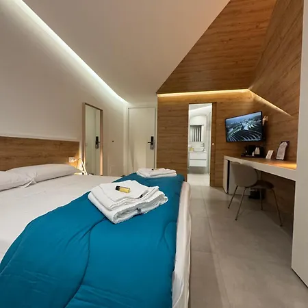 Space Tower Naples