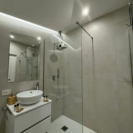 Bed & Breakfast Space Tower