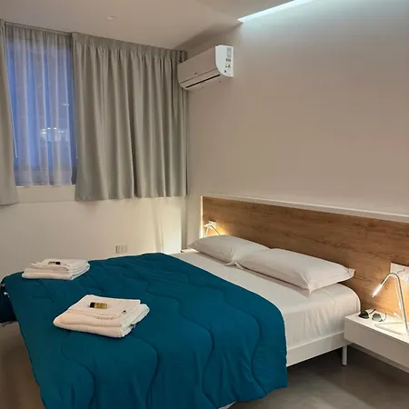 Space Tower Bed and breakfast Nápoles