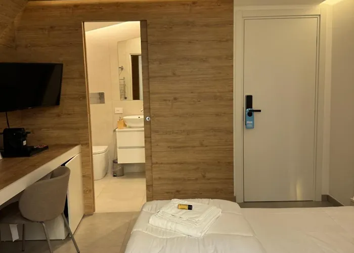 Bed & Breakfast Space Tower Napoli