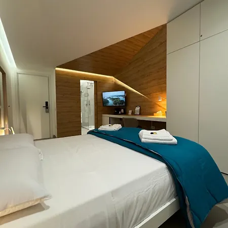 Space Tower 4*