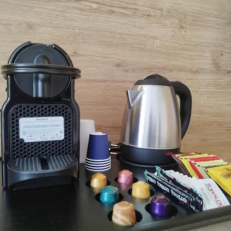 Bed & Breakfast Space Tower 4*